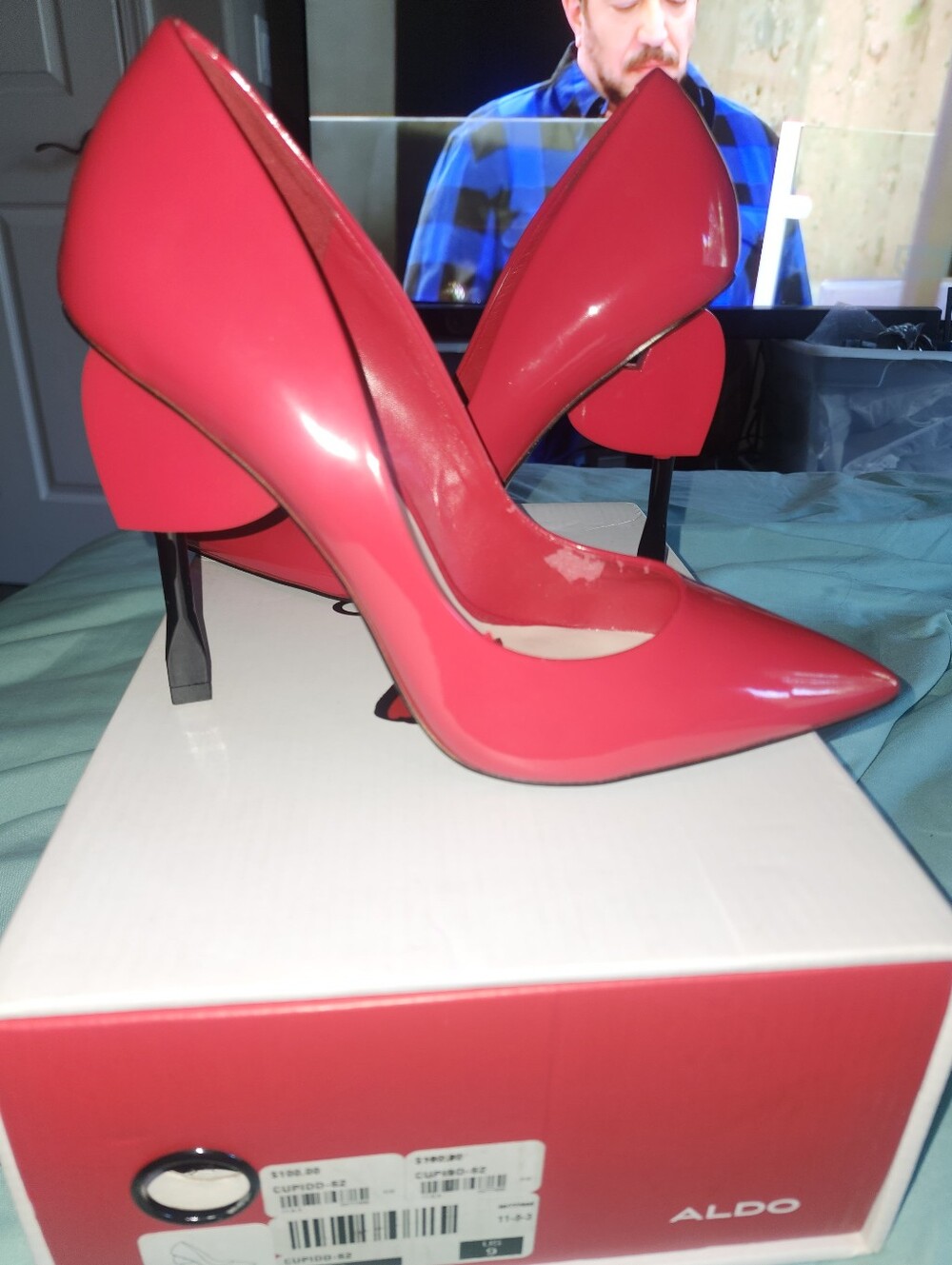 ALDO Red Patent Pointed-Toe Heart Stiletto Heels Size 40 9 - Picture 1 of 5